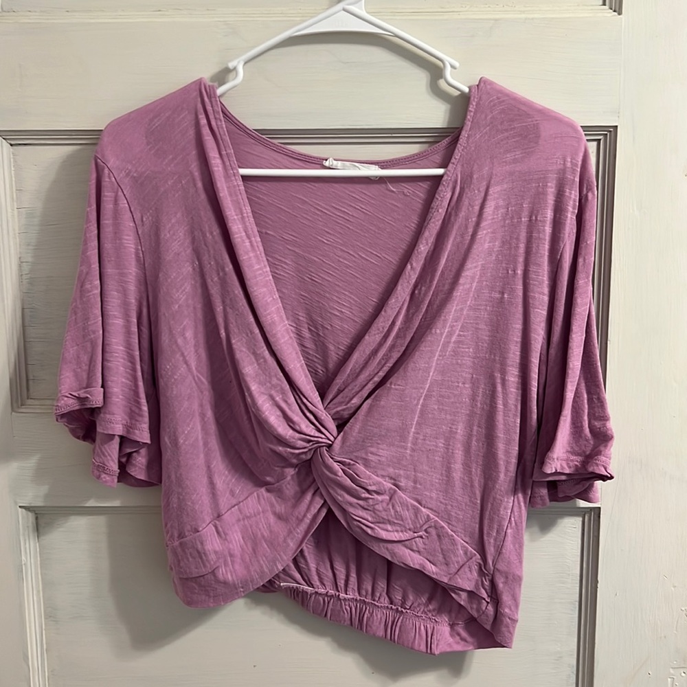 Crossed Front Top